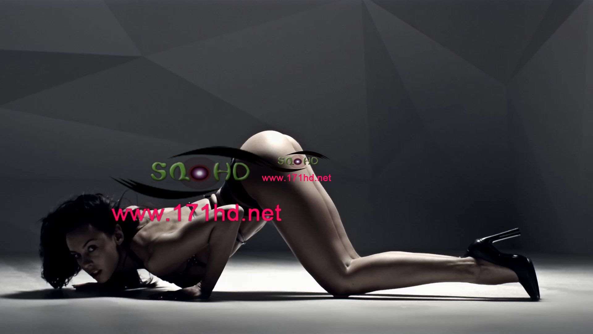 afoq5lspmxj.jpg