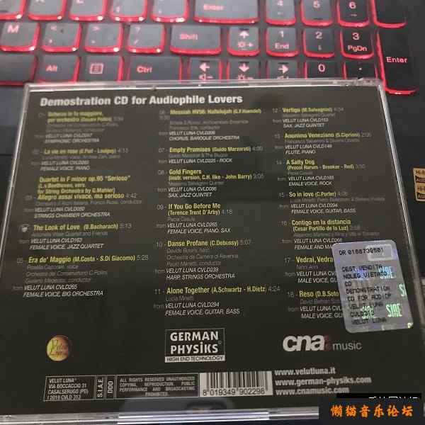 cmwkbh40cb2.jpg