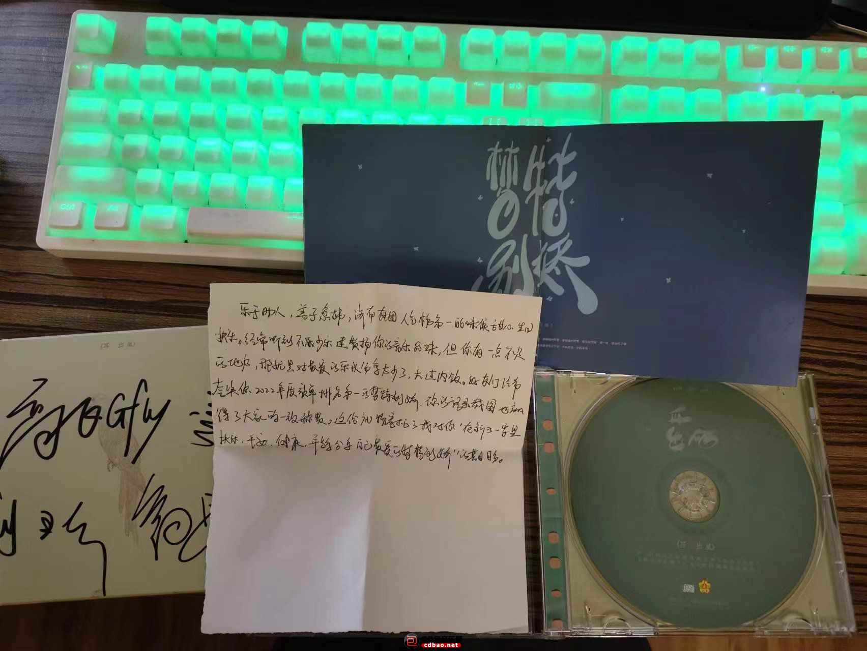 lc0kluv32hr.jpg